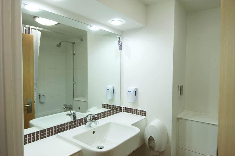Premier Inn London Hayes, Heathrow Hayes  Εξωτερικό φωτογραφία