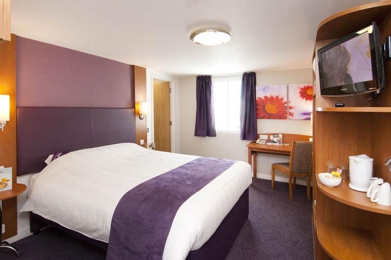 Premier Inn London Hayes, Heathrow Hayes  Εξωτερικό φωτογραφία