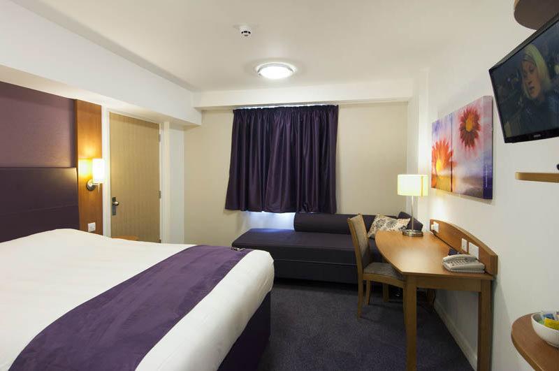 Premier Inn London Hayes, Heathrow Hayes  Εξωτερικό φωτογραφία